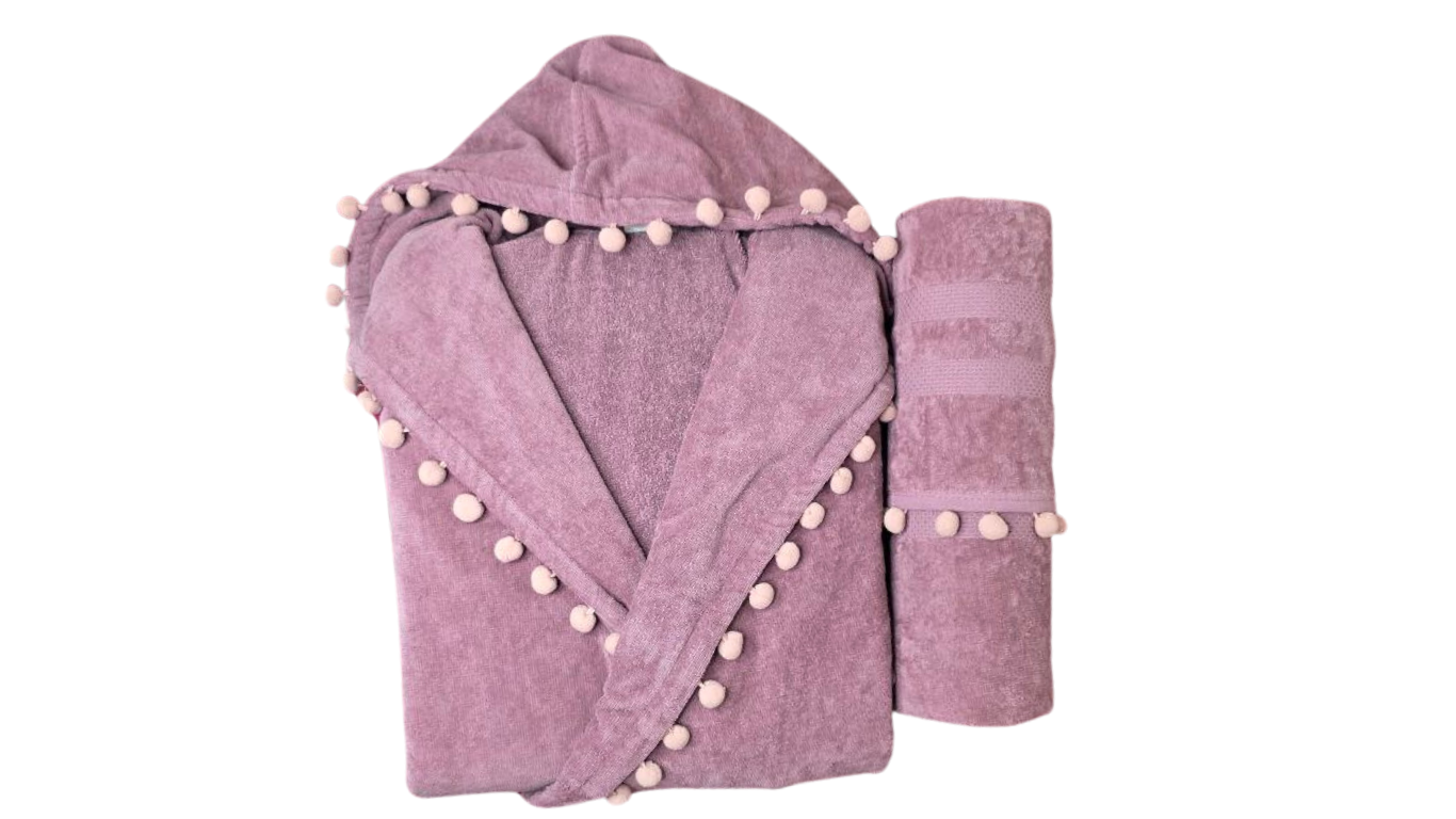 Women's bathrobe with pompom